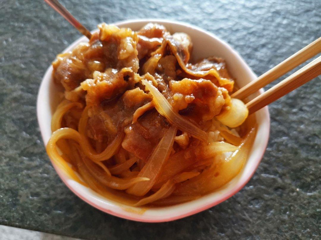 肥牛饭 比吉野家还好吃