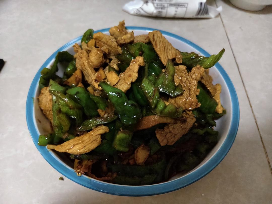 正宗辣椒炒肉