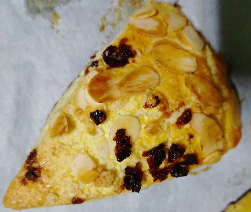 满屋飘香，口口都是满足——酥松香甜的蔓越莓蜜豆司康