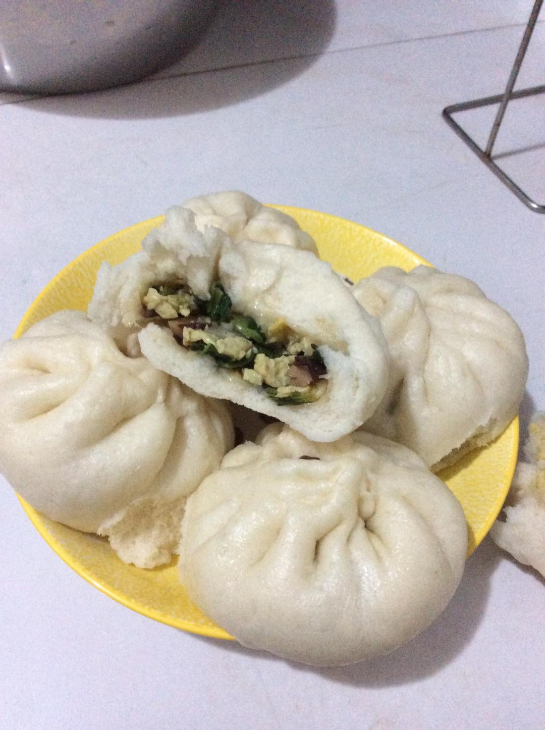 香菇油菜鸡蛋包子的做法