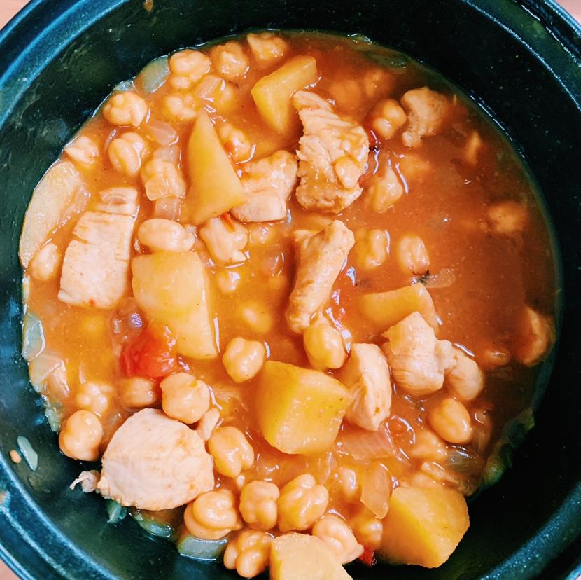 鸡肉鹰嘴豆咖喱