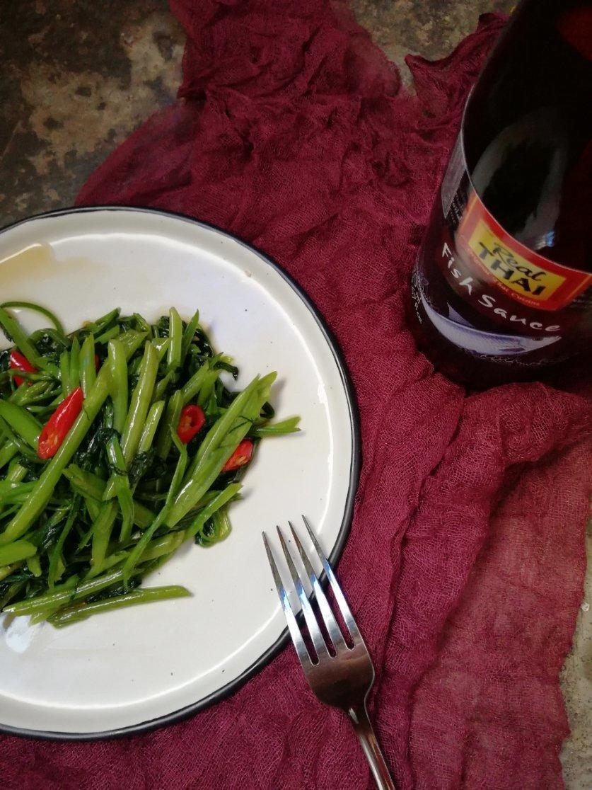 泰式炒空心菜