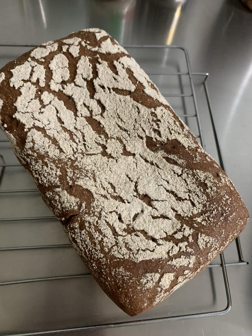 100%黑麦酸种面包