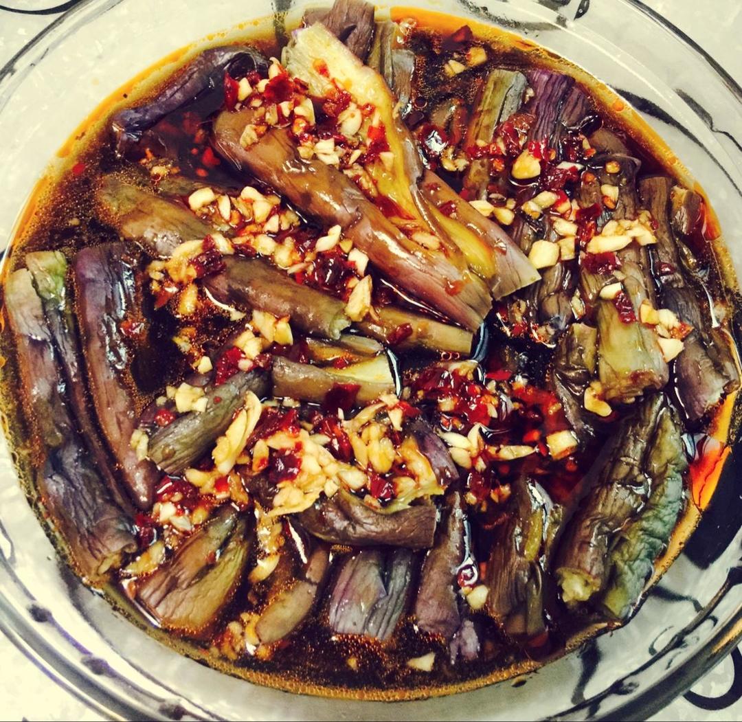 凉拌茄子的做法