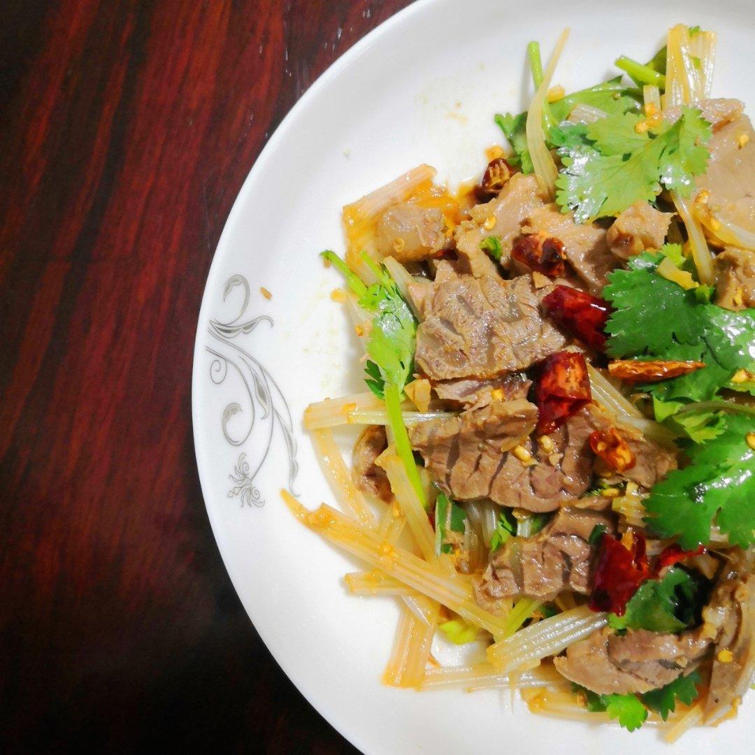 凉拌牛肉