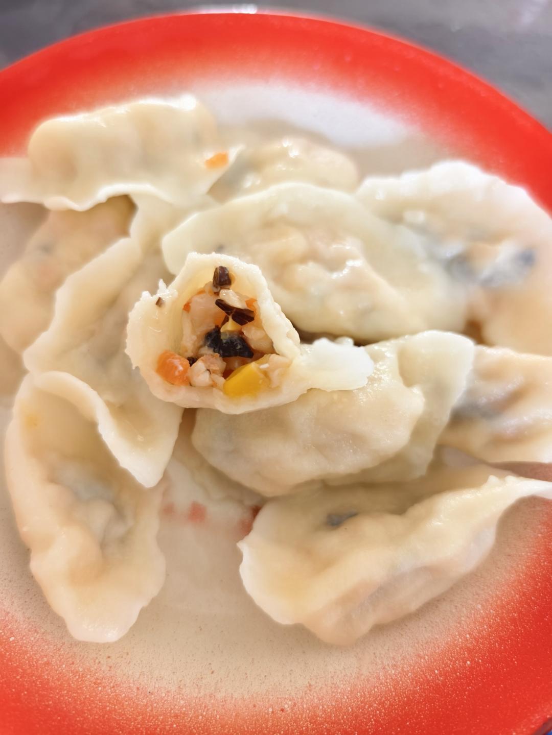 大虾玉米馅饺子