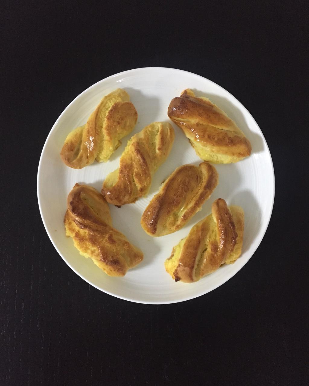 椰蓉面包棒 | 附自制椰蓉馅 两种整形方法