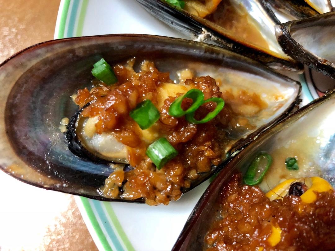 蒜蓉烤青口