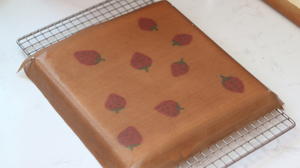 内外兼修的治愈系草莓天使蛋糕卷的做法 步骤16