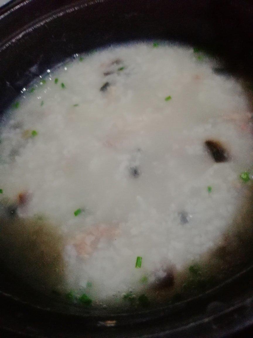 皮蛋瘦肉粥