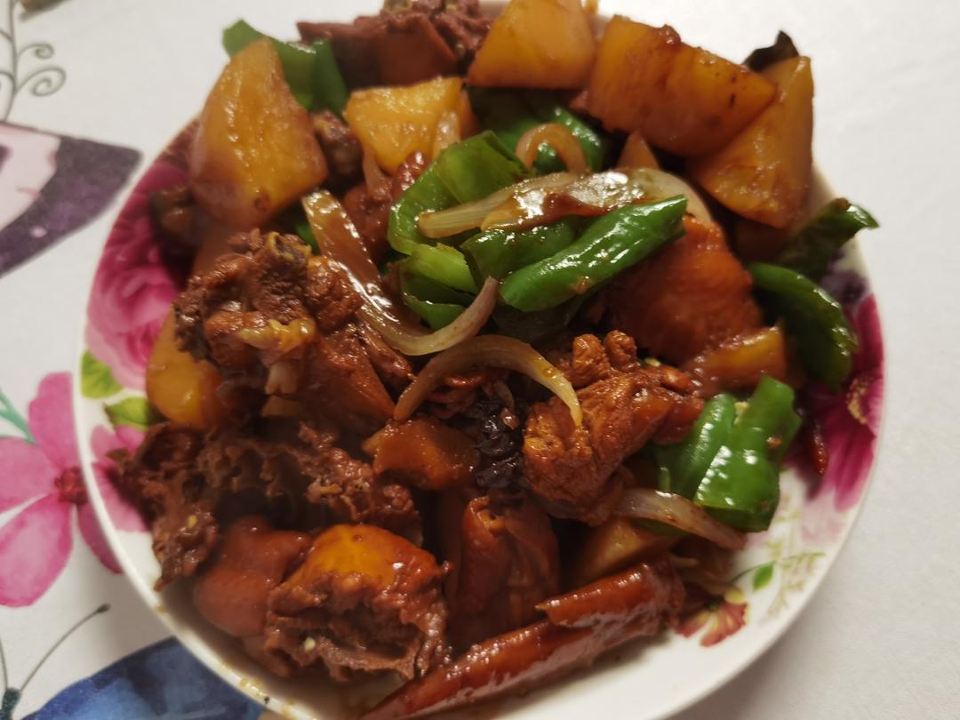 新疆特色大盘鸡（附加皮带面做法）