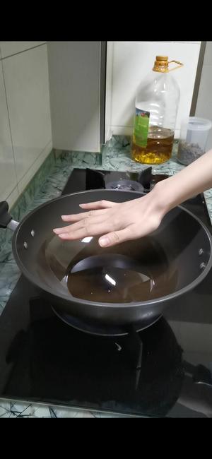 十分钟搞定自制黄油焦糖爆米花（普通干玉米粒）的做法 步骤2