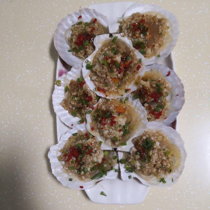 蒜蓉粉丝蒸扇贝粉丝入味有诀窍