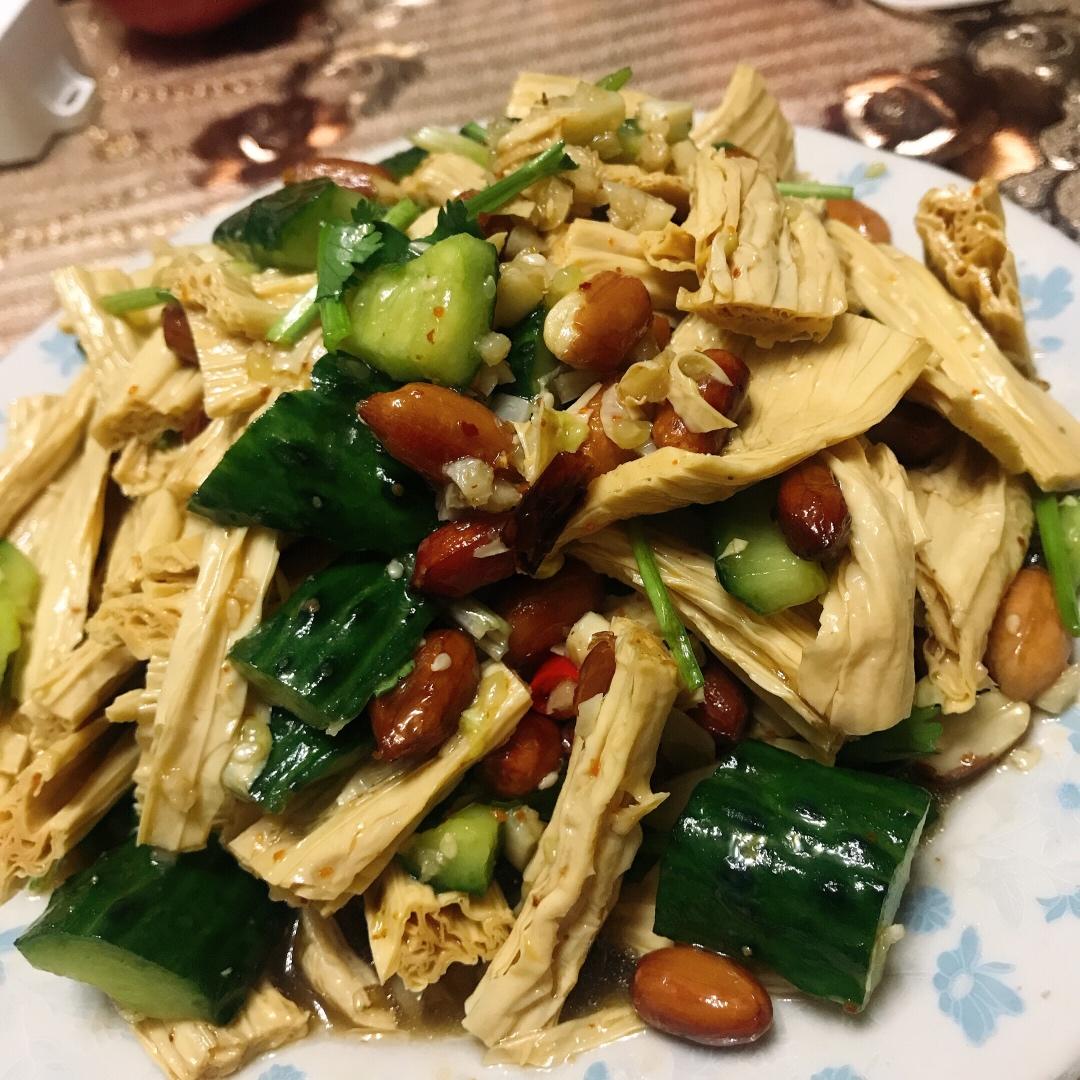 凉拌腐竹黄瓜