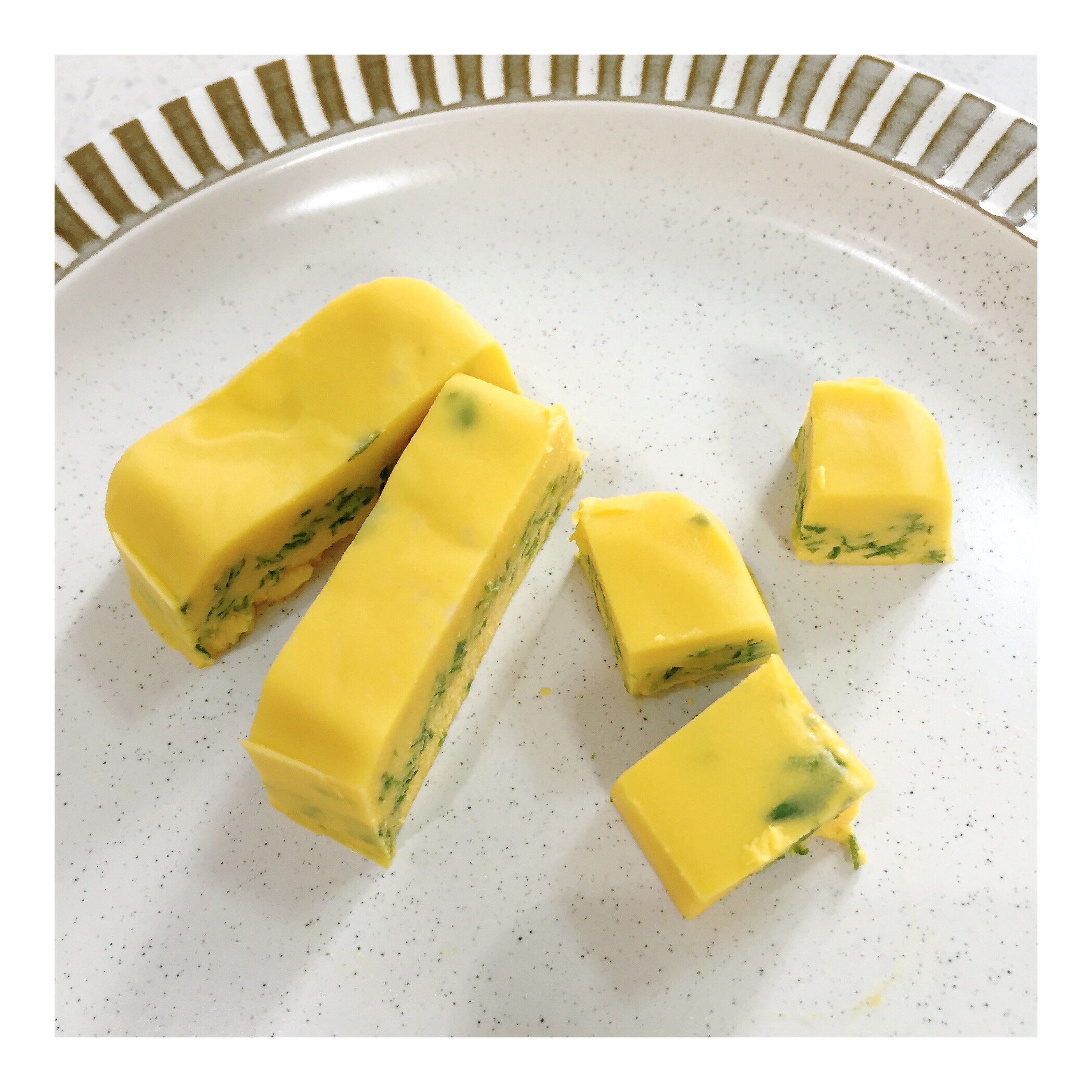 辅食—菠菜蛋黄蒸糕的做法 步骤7