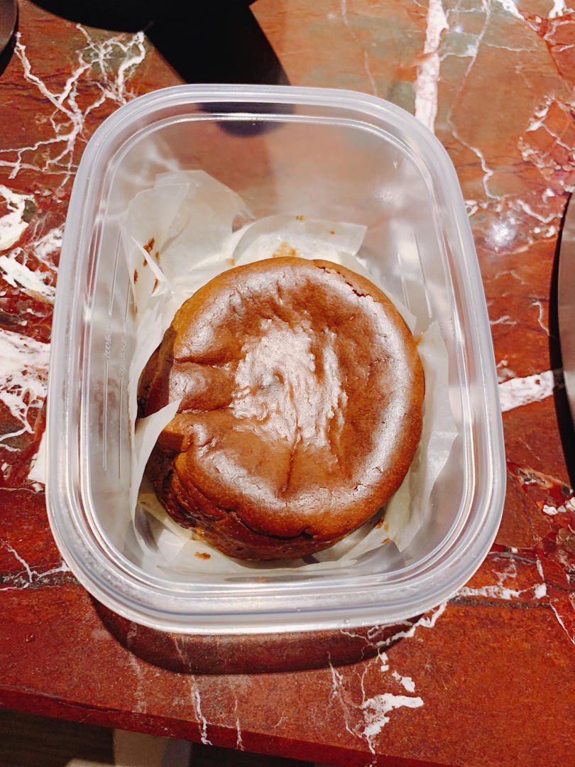 巧克力巴斯克芝士蛋糕