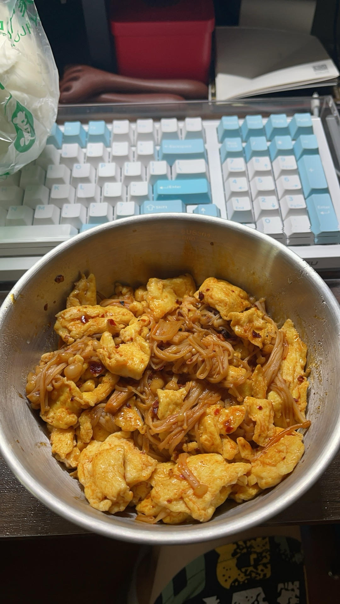 金针菇炒鸡蛋