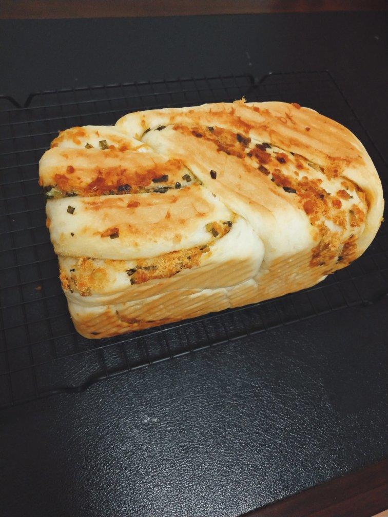 香葱肉松手撕吐司