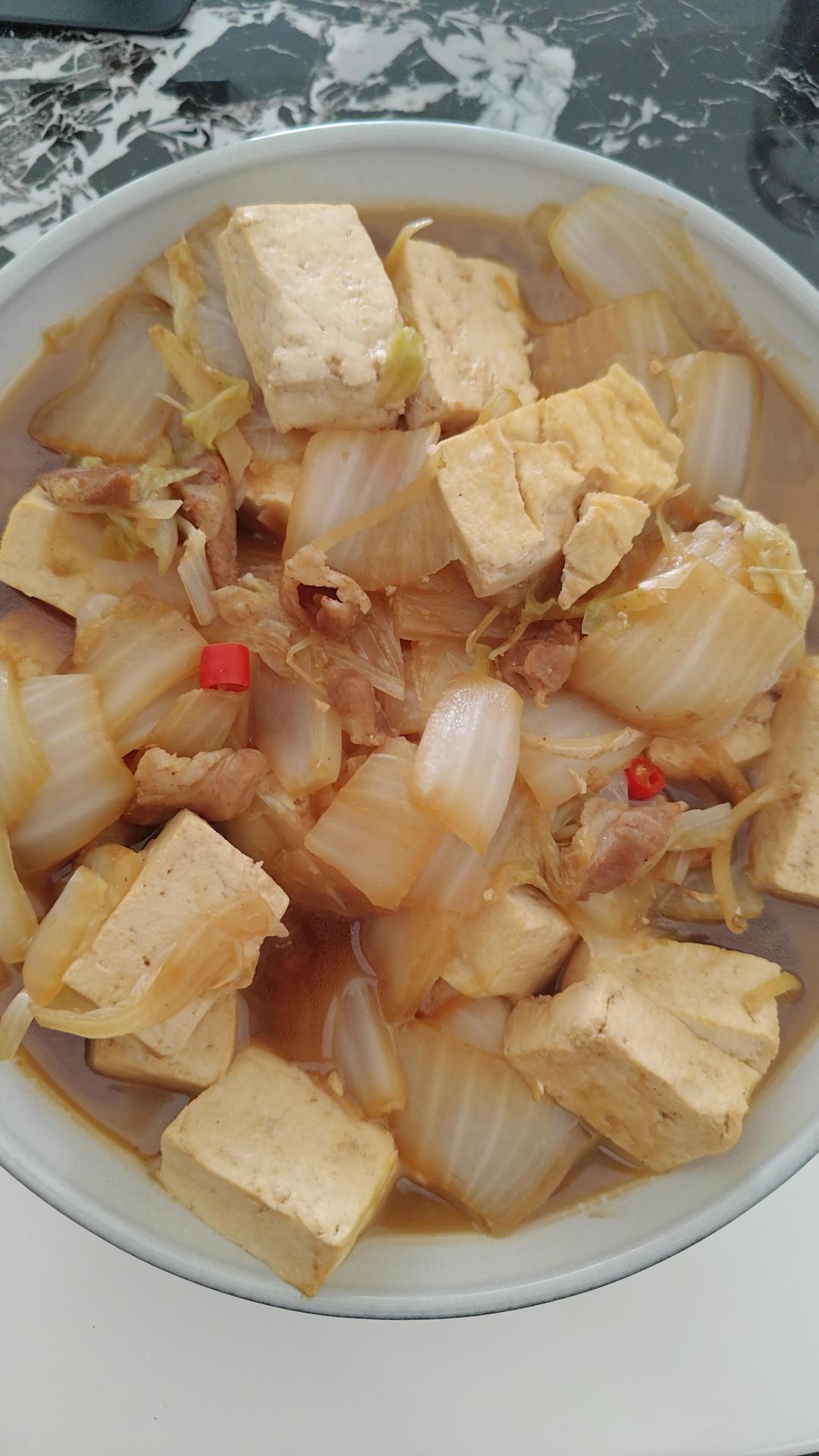 冬季最爱的家常菜！大白菜炖大豆腐或干豆腐