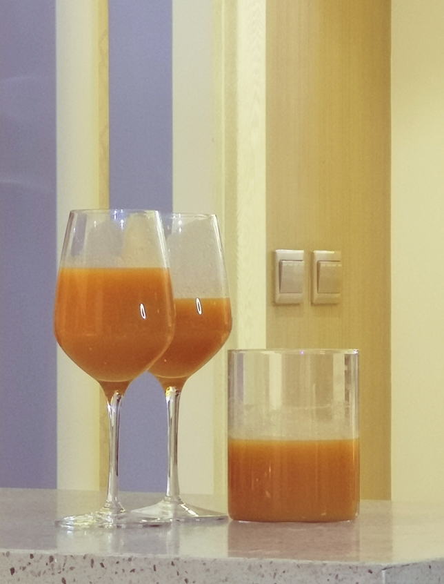 胡萝卜山楂饮的做法