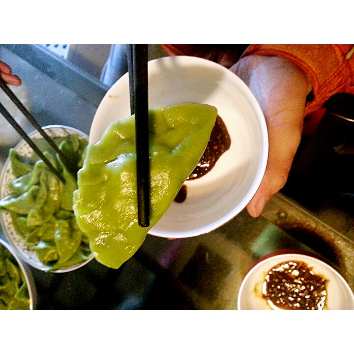 彩色饺子（蔬菜汁）