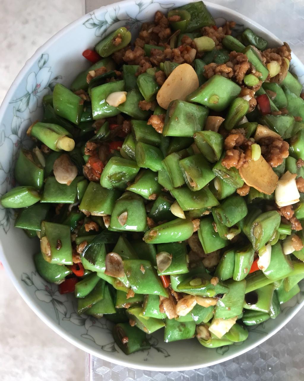 肉沫豆角下饭菜