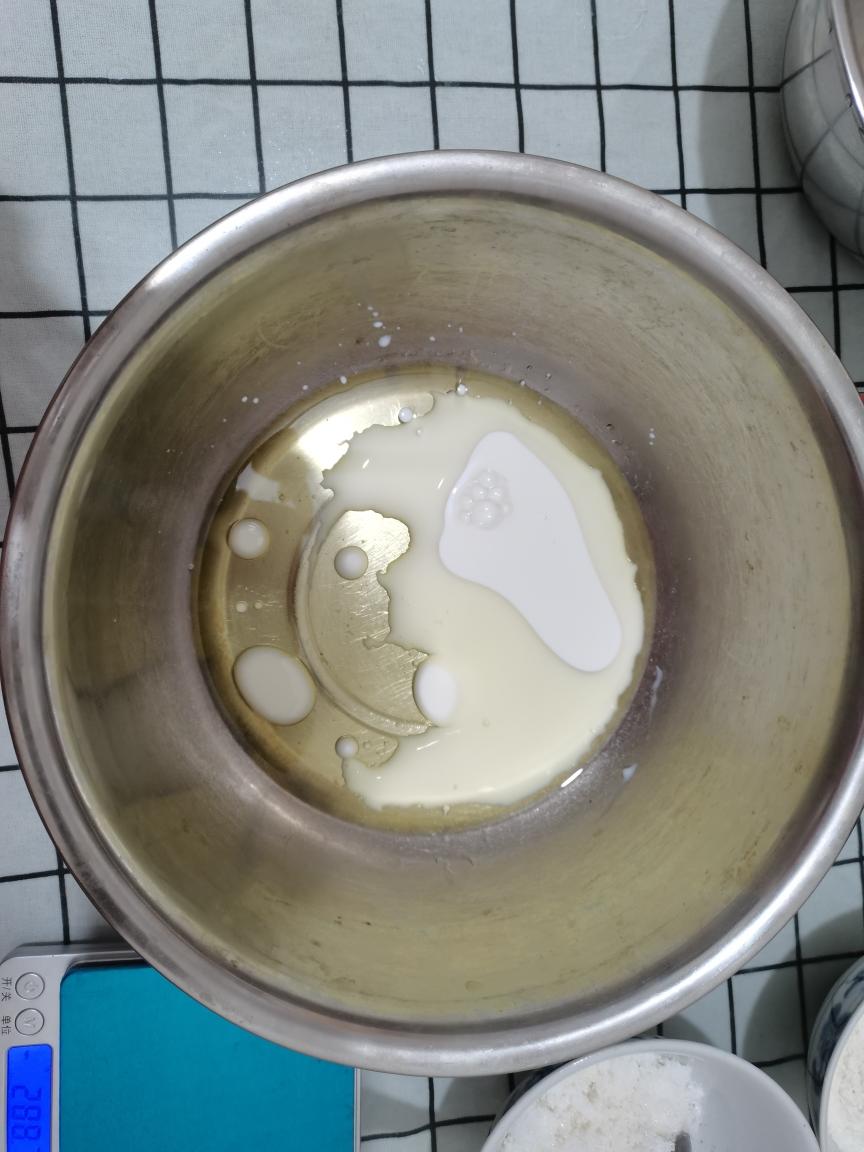 纯奶手撕吐司的做法 步骤1