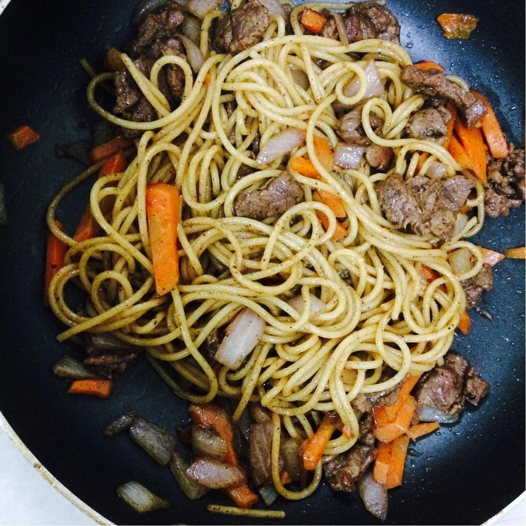 黑椒牛柳意面