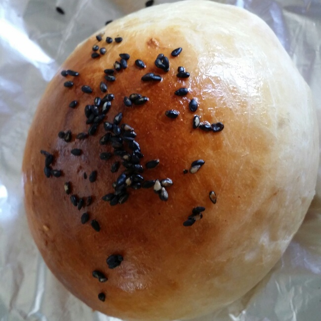 红豆沙面包
