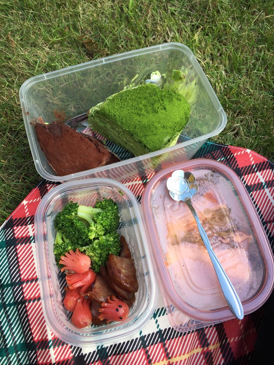 便当必备，红肠章鱼