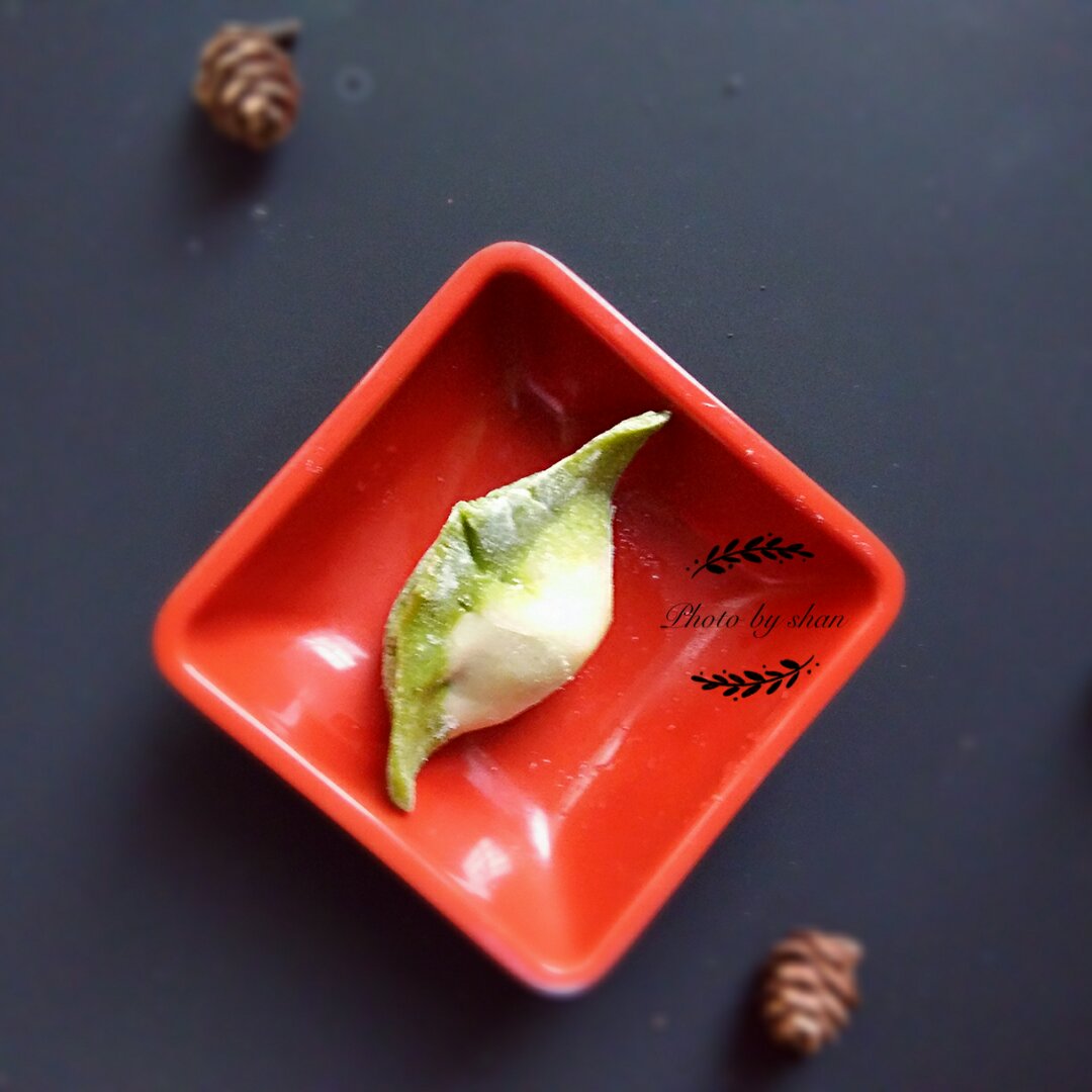 翡翠白玉白菜饺子详细版（附翡翠白玉白菜饺子包法，翡翠白玉饺子皮两种制法，面包机和面，翡翠白玉烧卖，各种馅料搭配）