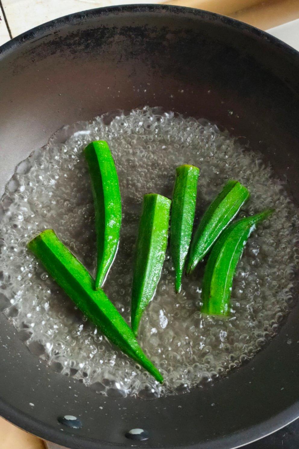 家常菜～蒜香秋葵