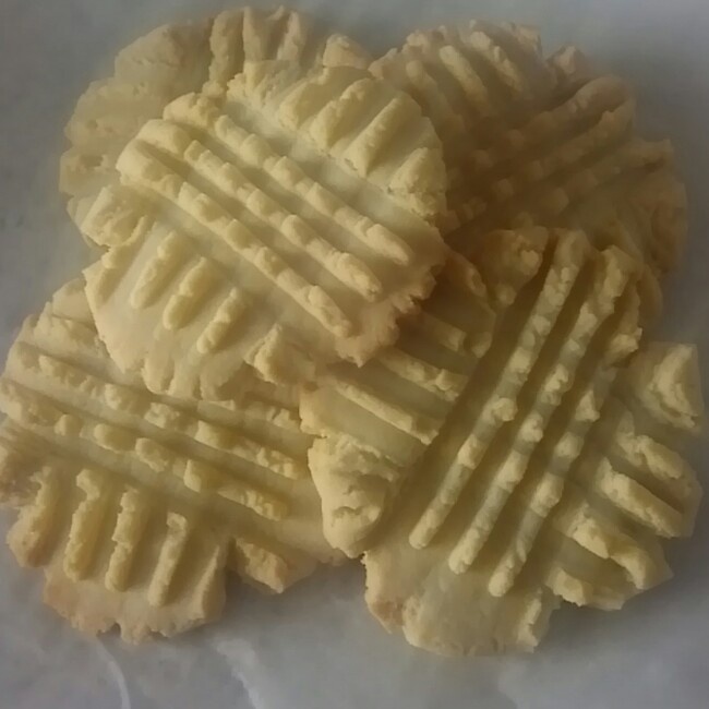 牛奶饼干