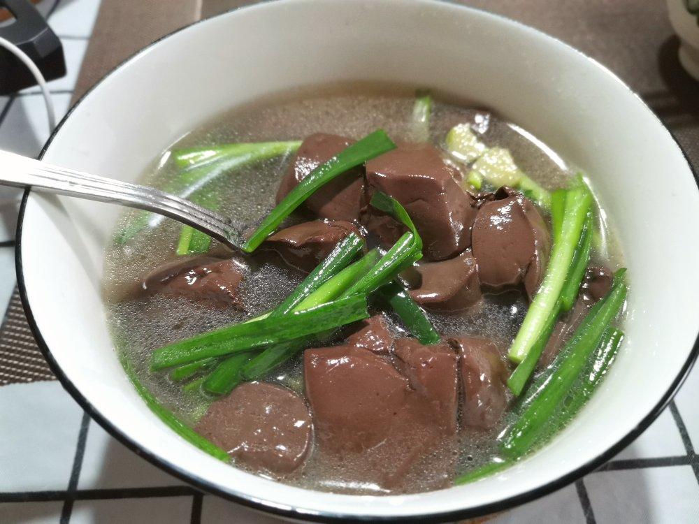 广东特色韭菜猪红汤的全部作品