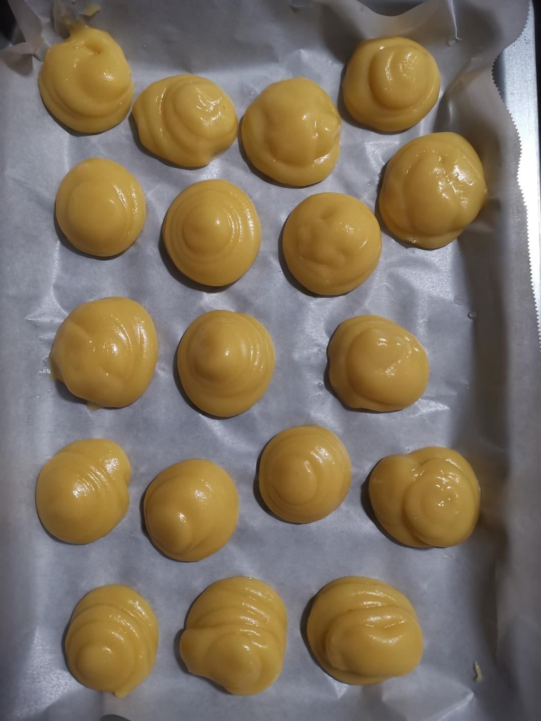 简单易成功的奶油小泡芙做法