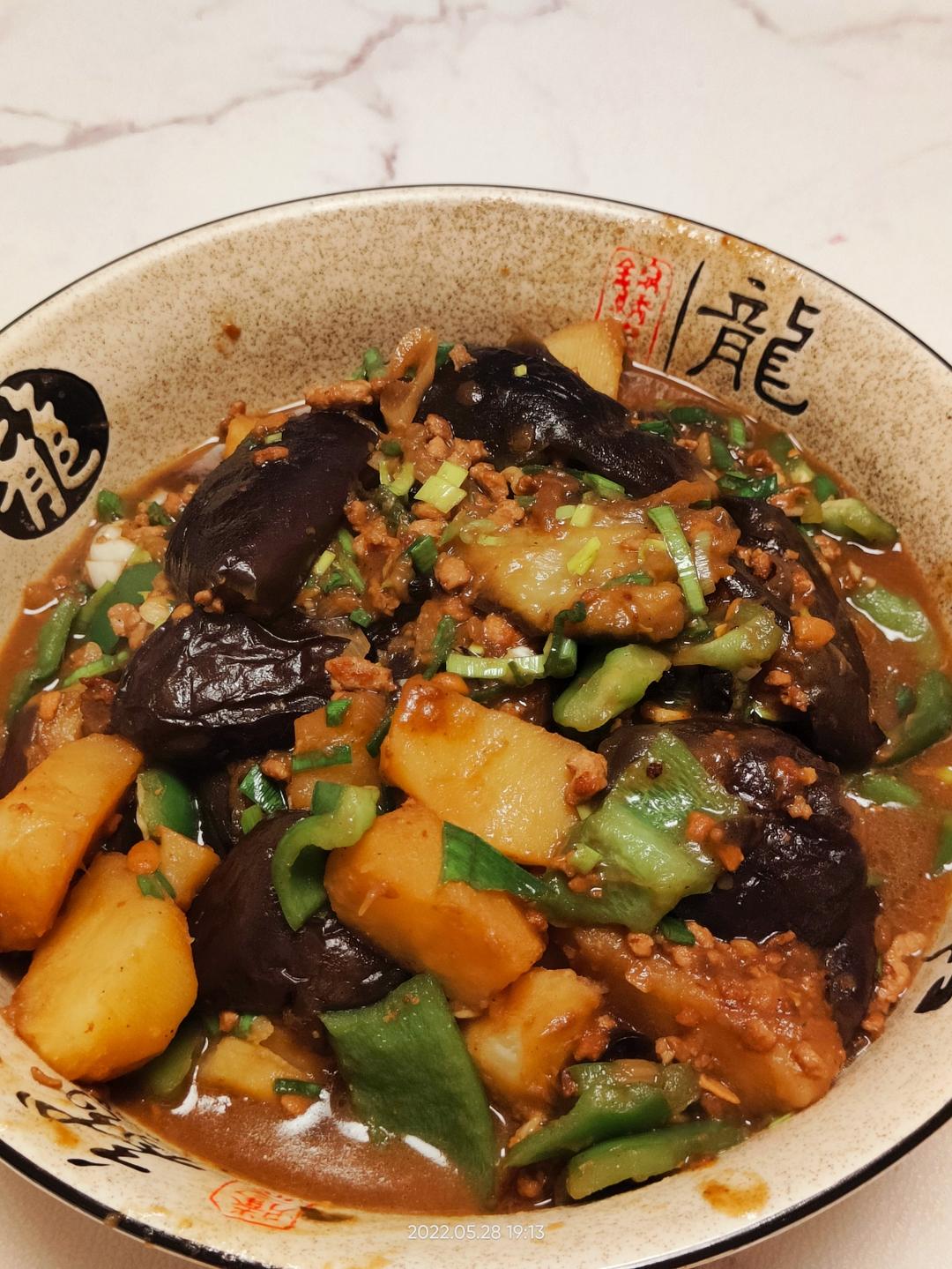 真正的正宗东北家常菜！茄子炖土豆
