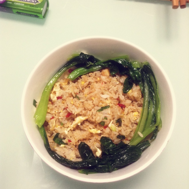 傻瓜版酱油炒饭