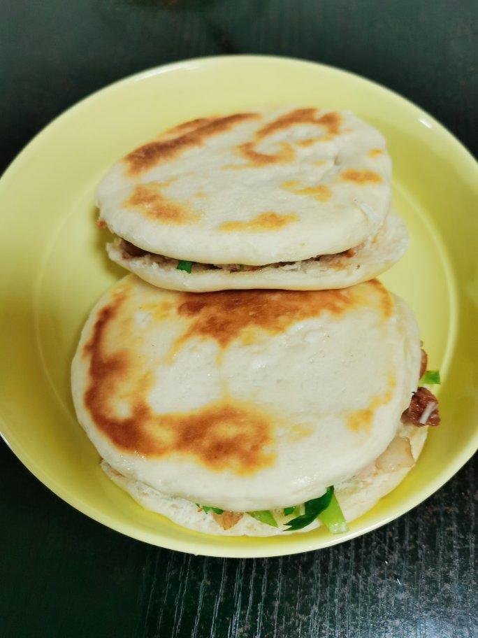肉夹馍(白吉馍的制作)
