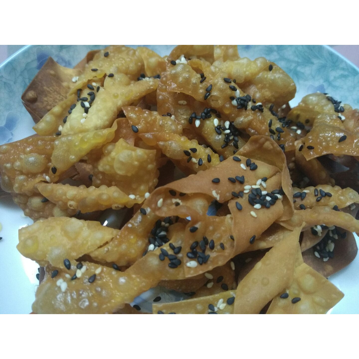 【酥薄爽脆的炸麻叶—DIY家庭版】