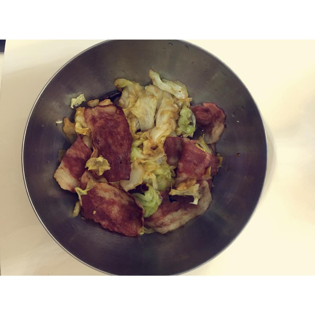 干锅培根手撕包菜