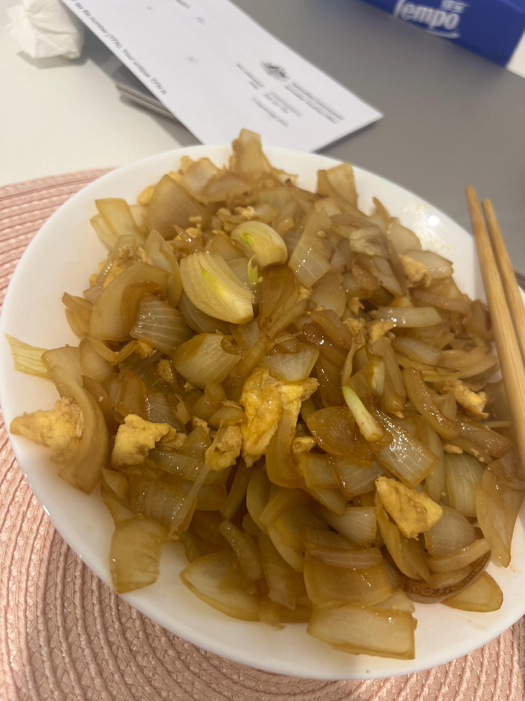 降压防癌的好食材  洋葱炒鸡蛋