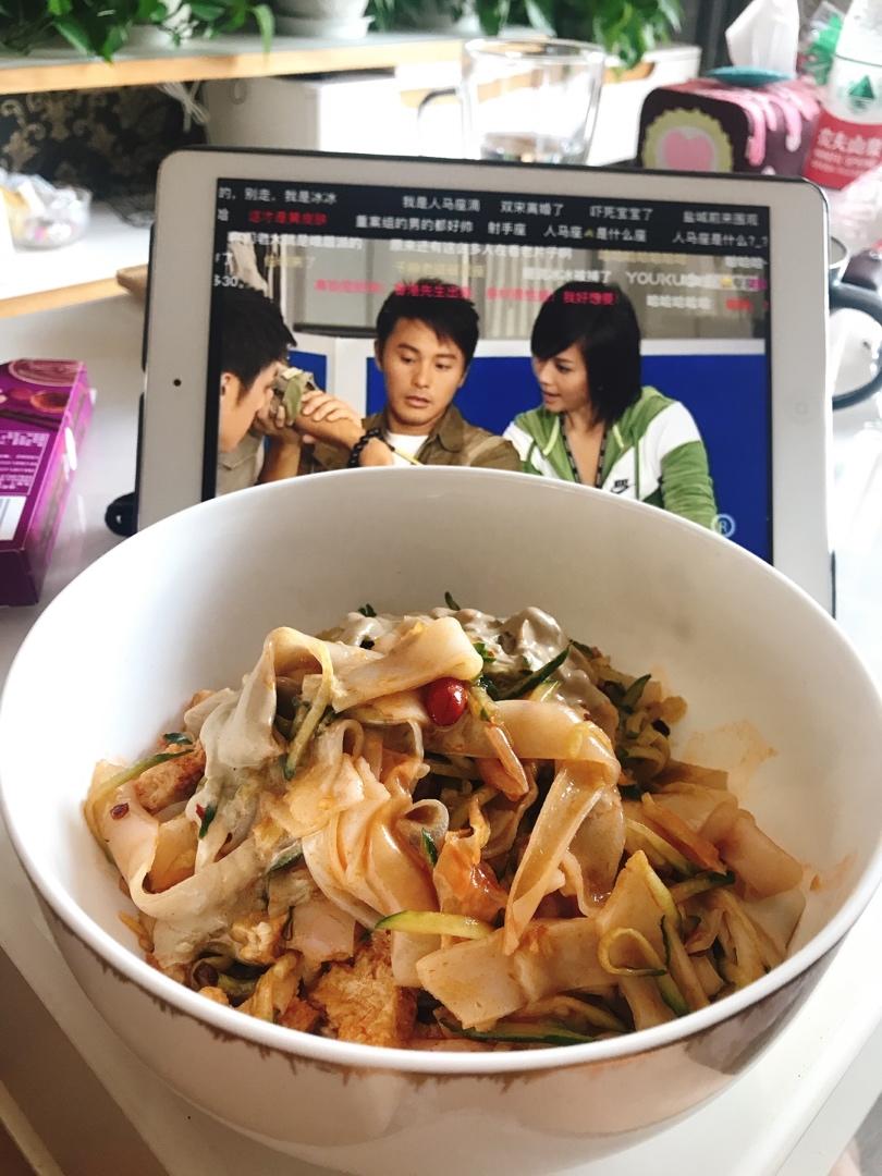凉皮-家庭自制（告诉你自己做更劲道的秘诀）