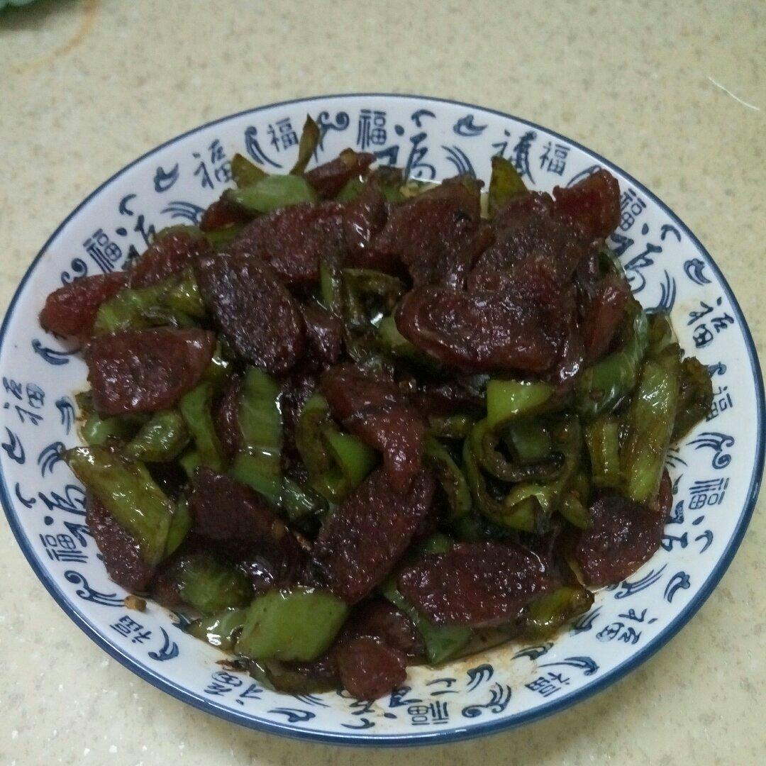 青椒炒香肠