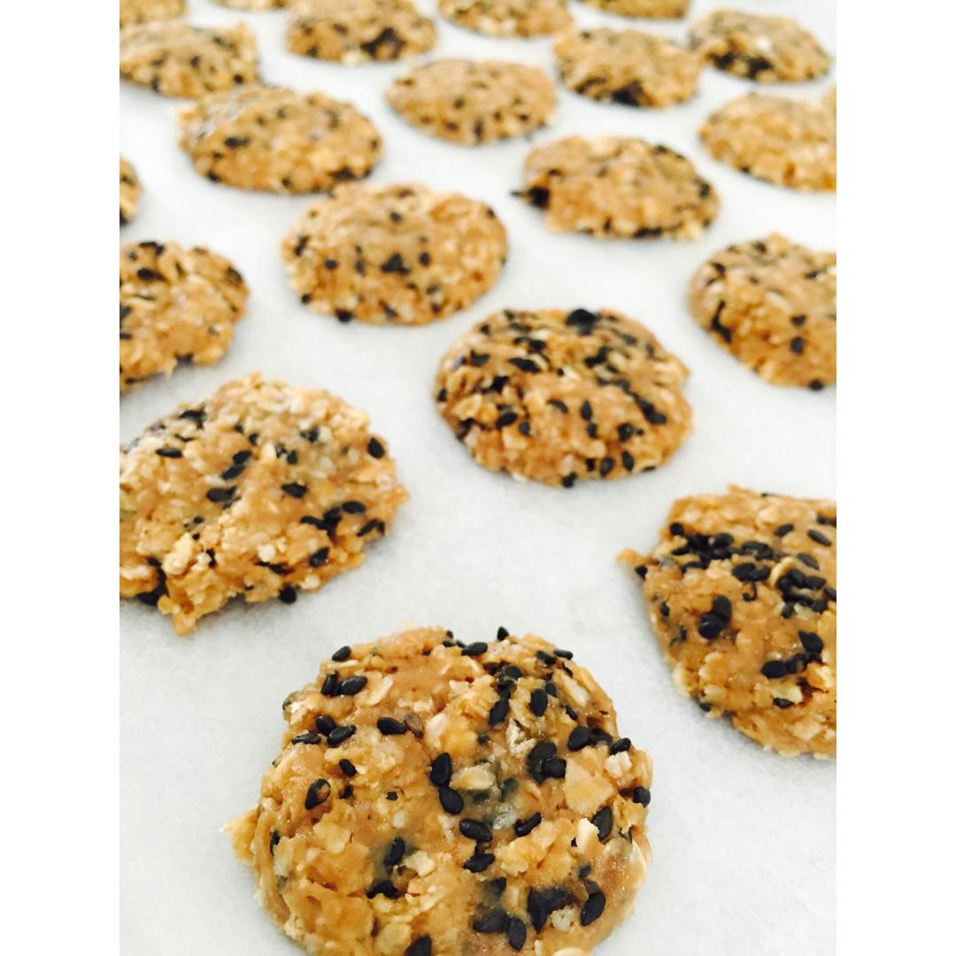 黑芝麻燕麦高纤饼干（无添加，另含植物油减脂配方）