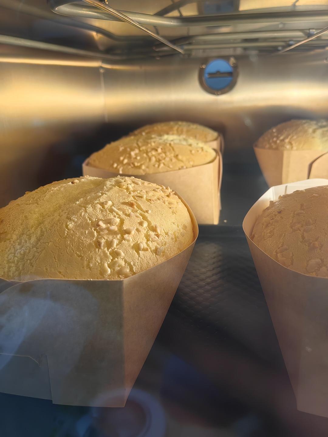 火爆全网的金枕蛋糕