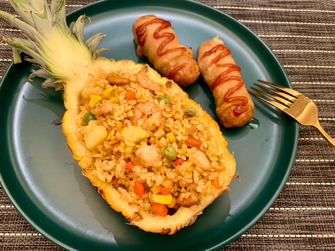 超正の泰式菠萝炒饭