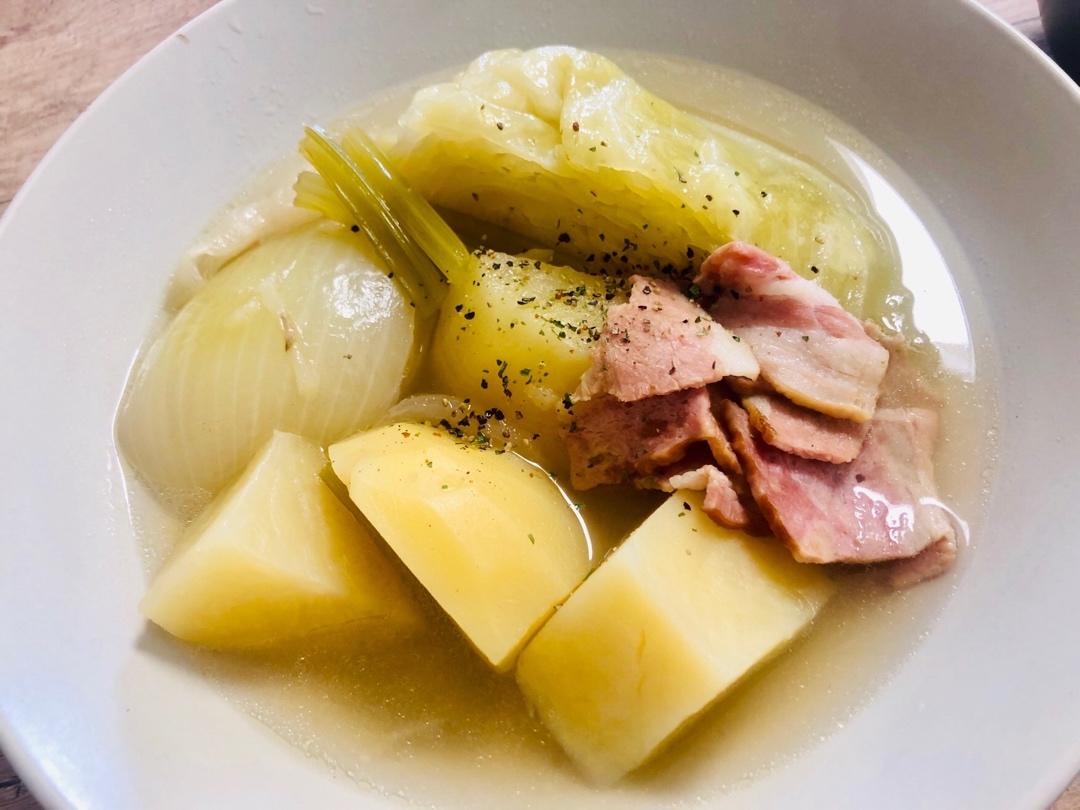 「问题餐厅」鲜甜蔬菜汤・ポトフ