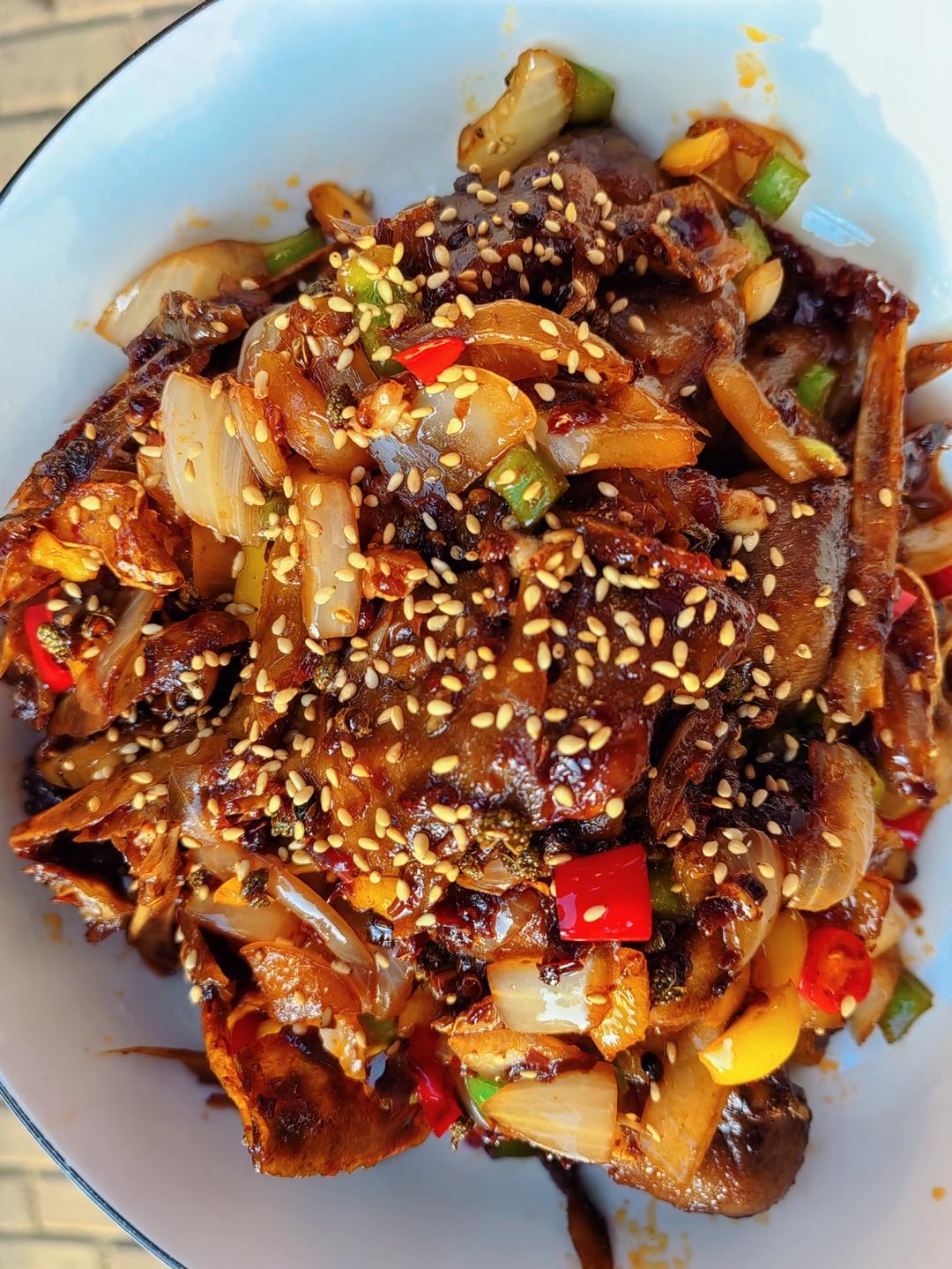 麻辣干锅鸭头｜麻辣过瘾，越啃越香 超级好吃