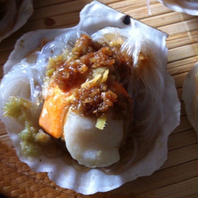 蒜蓉粉丝蒸扇贝