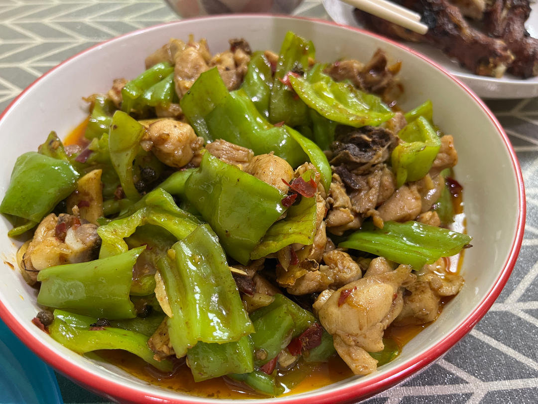 青椒炒鸡腿